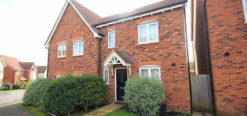 3 bed semi-detached house for sale