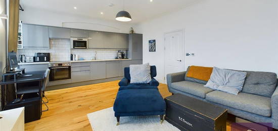 Flat to rent in Muswell Hill Broadway, Muswell Hill N10