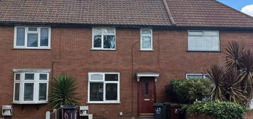 3 bedroom terraced house to rent