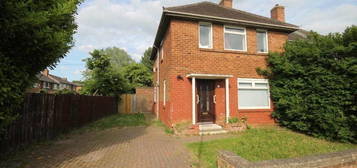 3 bedroom semi-detached house