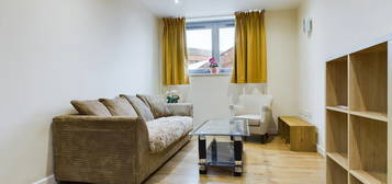 Flat to rent in Sylvester Street, Sheffield S1