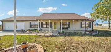 2 Ketchum St, Chelsea, OK 74016