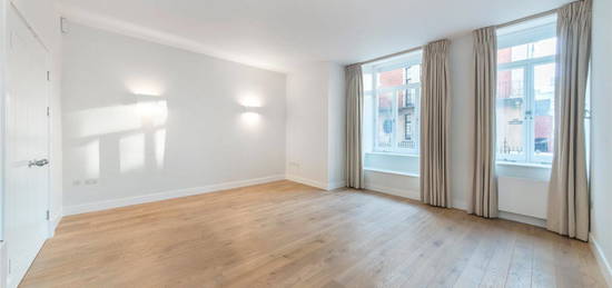 Flat to rent in Cadogan Gardens, London SW3