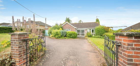 2 bedroom detached bungalow for sale