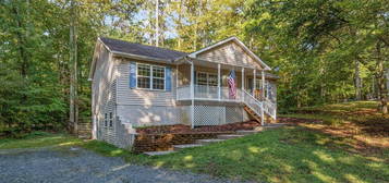 507 Jefferson Dr, Palmyra, VA 22963