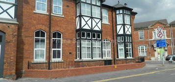 2 bed flat to rent