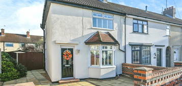 2 bed end terrace house for sale