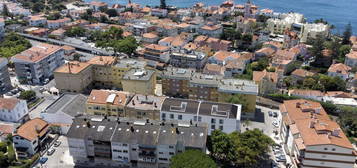 Apartamento T3 duplex vista mar para venda em São João do Estoril, E