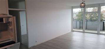 Sinsheim-Rohrbach - 2,5 Zimmer-Wohnung - neu renoviert