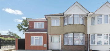 2 bed semi-detached house to rent