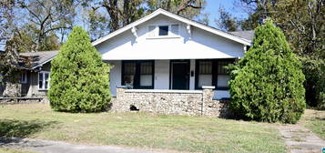 225 69th Pl N, Birmingham, AL 35206