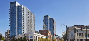 The Apartments at Lincoln Common, Chicago, IL 60614