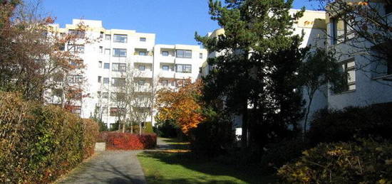 gemütliche 3,0-Zimmer-Wohnung in Hadern mit Balkon