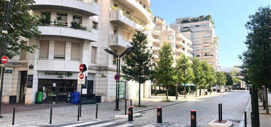 Appartement lumineux avec Balcon - quartier Greffulhe