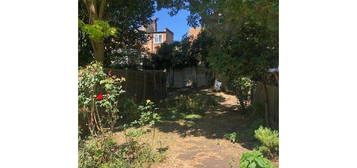 2 bed flat to rent