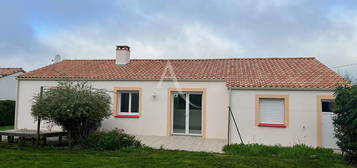 Maison Saint Avaugourd Des Landes 4 pièce(s) 83 m2