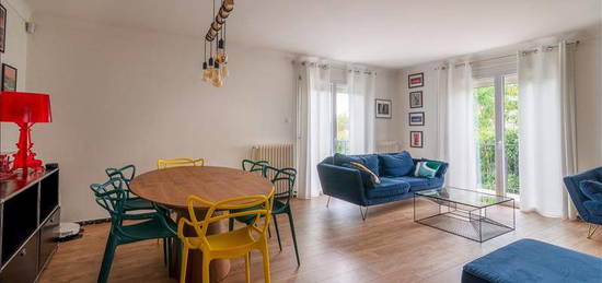 Maison  à vendre, 6 pièces, 4 chambres, 151 m²