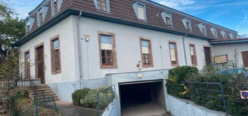 Coquet Appartement en duplex dans charmante copropriété