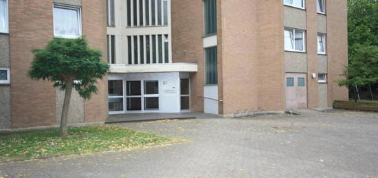 Barrierearme 1,5-Zimmer-Wohnung mit Balkon und Aussicht auf den Park in Mönchengladbach