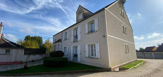 Maison 2 étages  à vendre, 22 pièces, 11 chambres, 490 m²