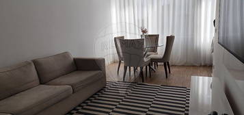 Arrendamento de Apartamento T2  na avenida Carolina Michaelis s/n