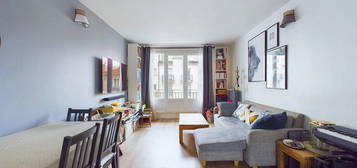 Beau T3 - 65 m2 - Lumineux avec balcon et parking - Idéalement placé - Rue Périer, Montrouge