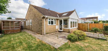 3 bed semi-detached bungalow for sale