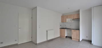 Appartement  à louer, 2 pièces, 1 chambre, 38 m²