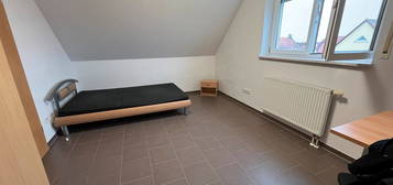 Studentenwohnung/Zimmer/WG Triesdorf/Weidenbach