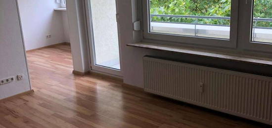 3.0 Zi. Wohnung mit Balkon und Einbauküche in Pforzheim Haidach