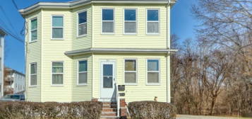 36 Saint Joseph Ave Unit 1, Norwood, MA 02062