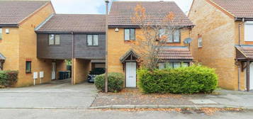 4 bedroom link detached house for sale