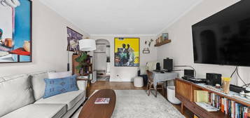 815 Carroll St Apt 1R, Brooklyn, NY 11215