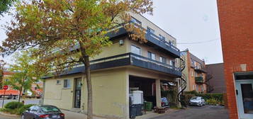 2445, Avenue De La Salle, apt. 7
                        Montréal (Mercier/Hochelaga-Maisonneuve)