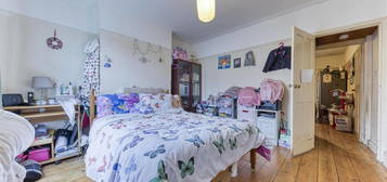 3 bed terraced house for sale