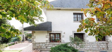 Casa en calle Altos de la Solana en Hoyo de Manzanares