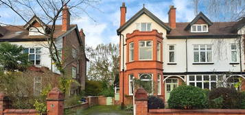 6 bedroom semi-detached house to rent