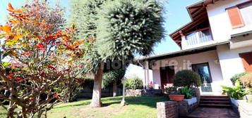 Villa unifamiliare, ottimo stato, 220 m², Centro, Samarate