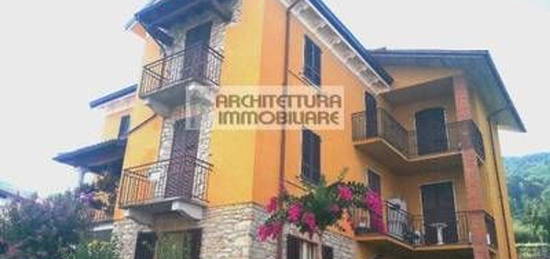 Casa indipendente in vendita in località Mombelli, 14 -10