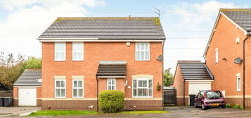 2 bed semi-detached house for sale