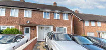 3 bed semi-detached house for sale