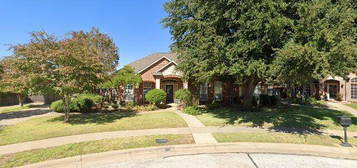 905 Dylan Ct, Burleson, TX 76028