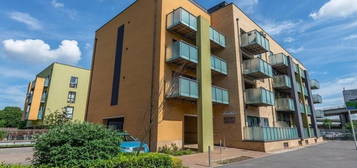 2 bed flat to rent