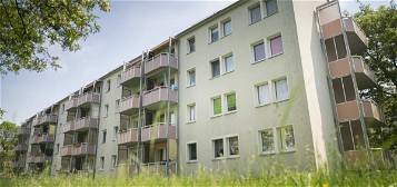 Attraktive 2-Raumwohnung mit Balkon in grüner Wohnlage zu vermieten