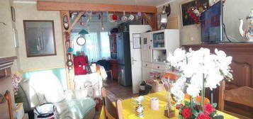 Maison de village  à vendre, 6 pièces, 5 chambres, 103 m²