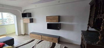 Apartament 2 camere decomandat, zona Astra