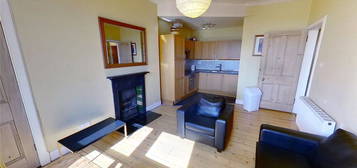 2 bed flat to rent