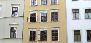 2 - Raum Wohnung mit Balkon und Einbauküche in der Altstadt von Görlitz