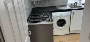 Flat to rent in North Road, Greater London UB1