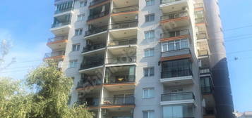 KAHANDAN BAYRAKLI YENİGİRNEDE SATILIK 3+1 DAİRE